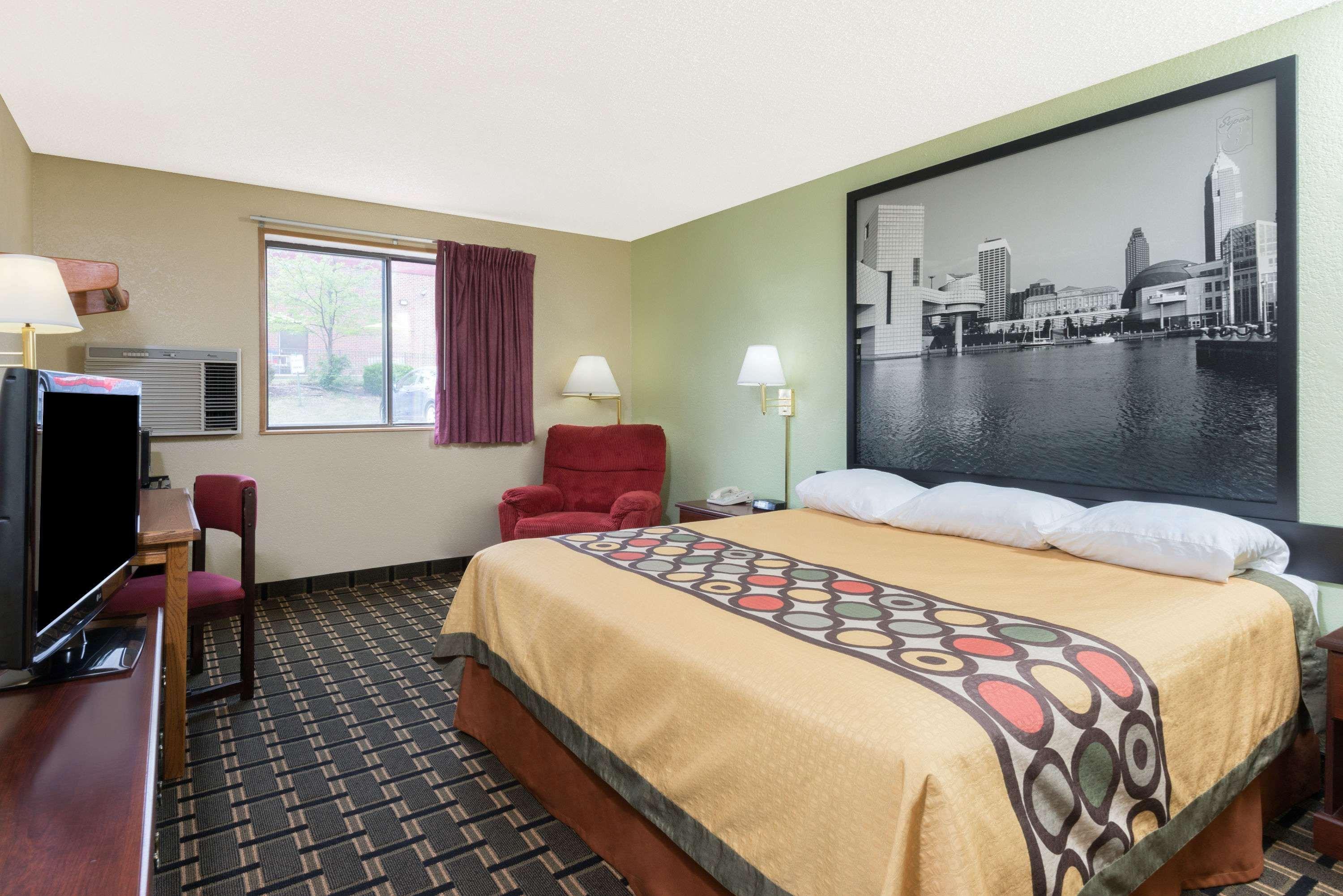 Super 8 By Wyndham Twinsburg/Cleveland Area Hotel Kültér fotó