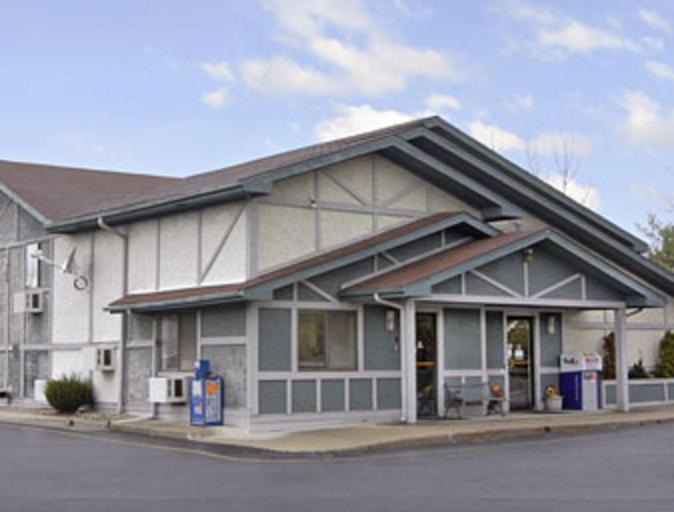 Super 8 By Wyndham Twinsburg/Cleveland Area Hotel Kültér fotó